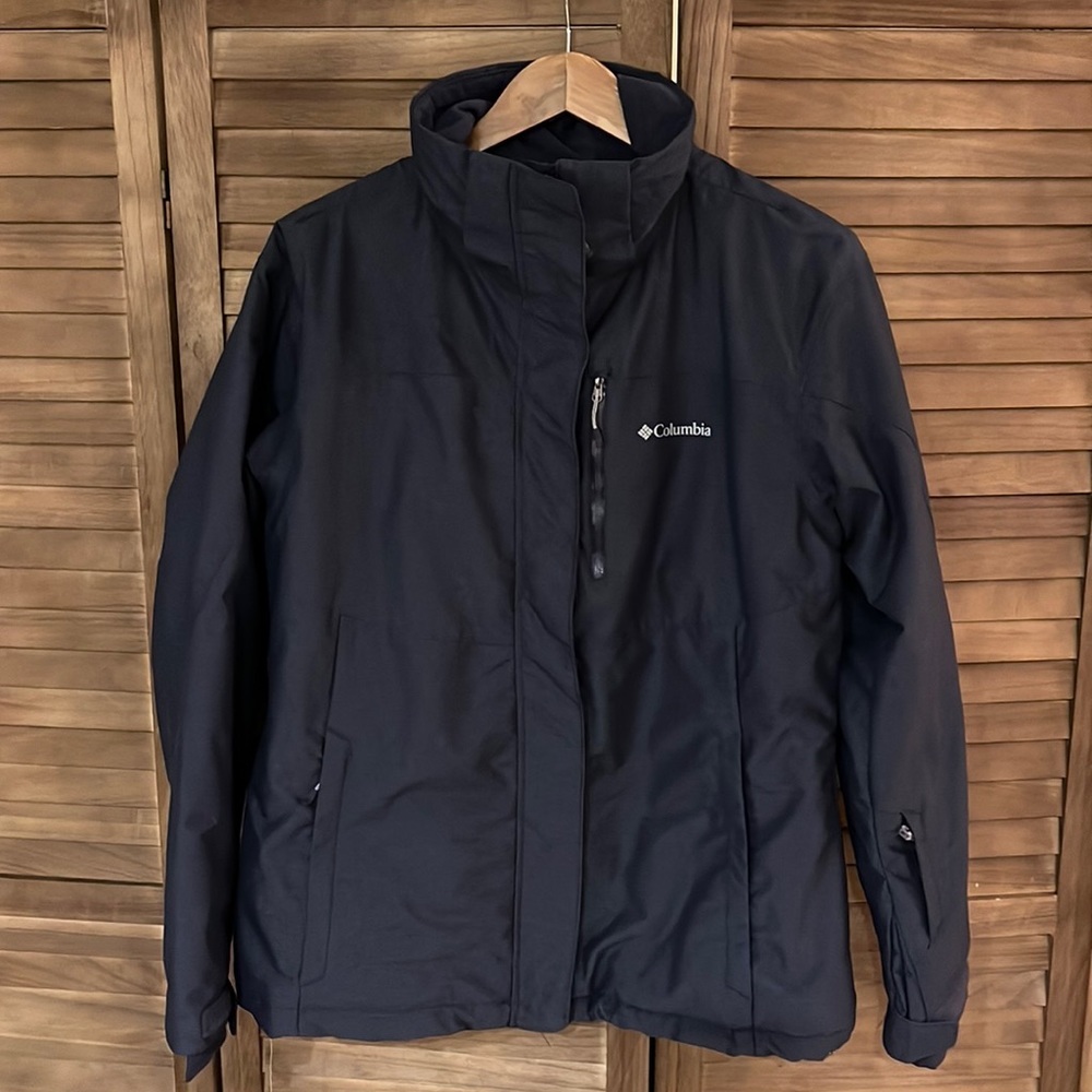 Columbia Omni‎ Tech Coat